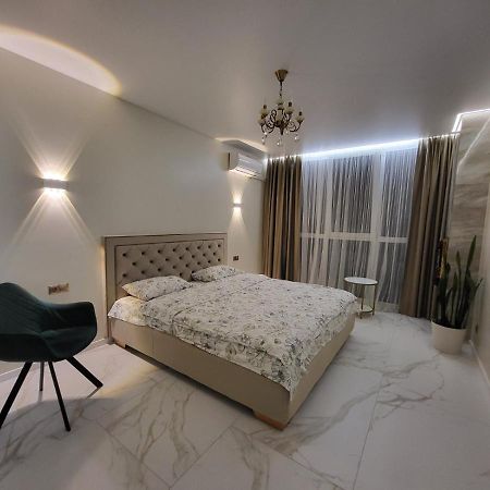 Prestige-Gold Daire Rivne Dış mekan fotoğraf