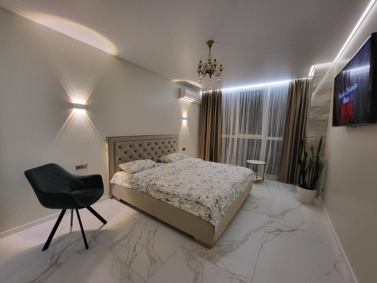 Prestige-Gold Daire Rivne Dış mekan fotoğraf