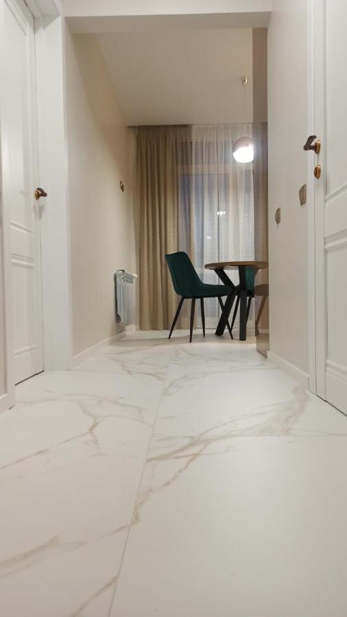 Prestige-Gold Daire Rivne Dış mekan fotoğraf